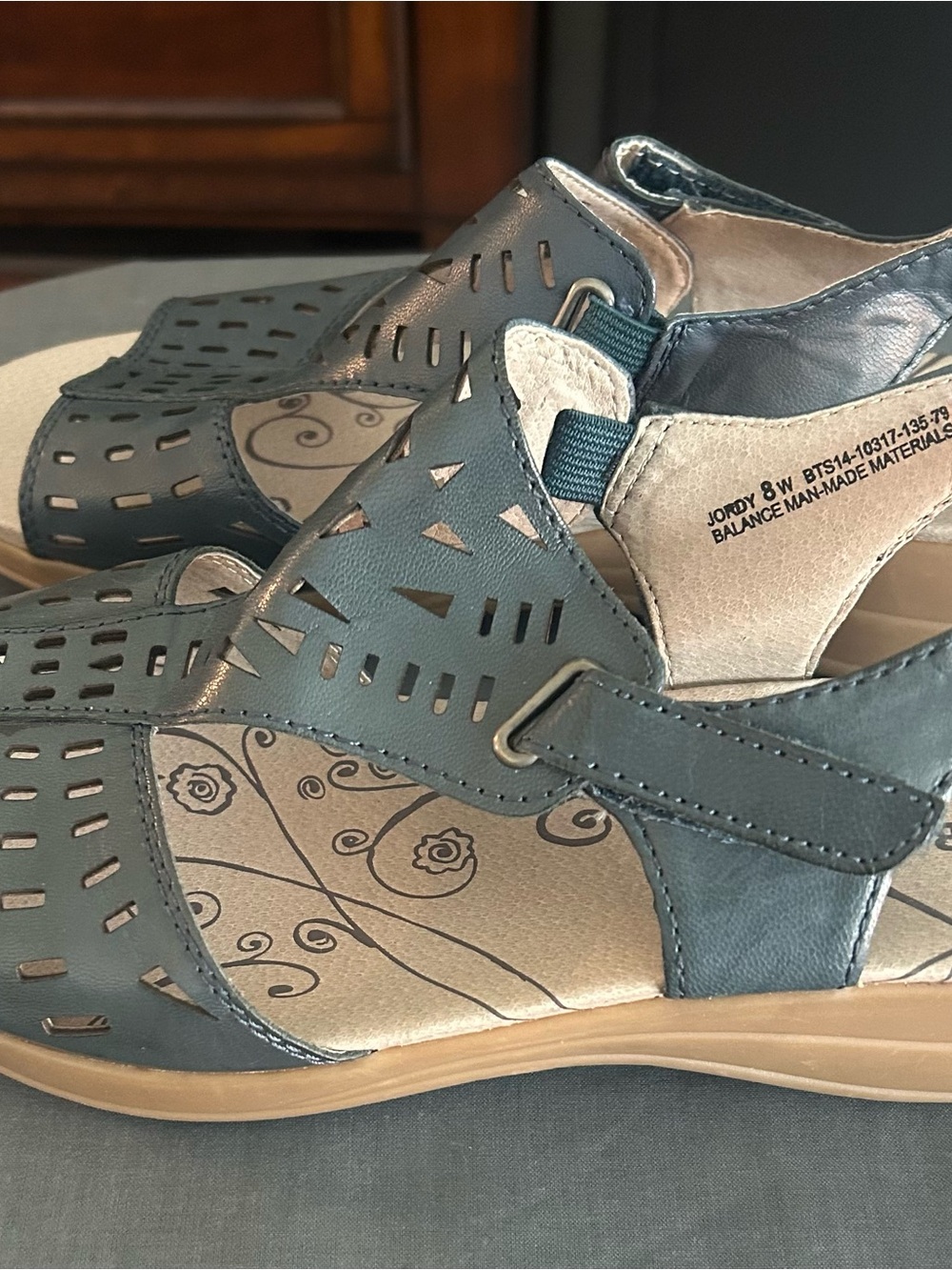 Bare Traps Comfort grey/blue  Cutout Leather Sandals for Women